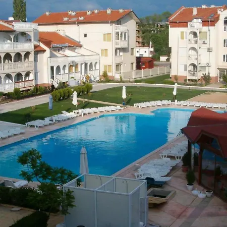 Spacious Bravo1 Apartman *