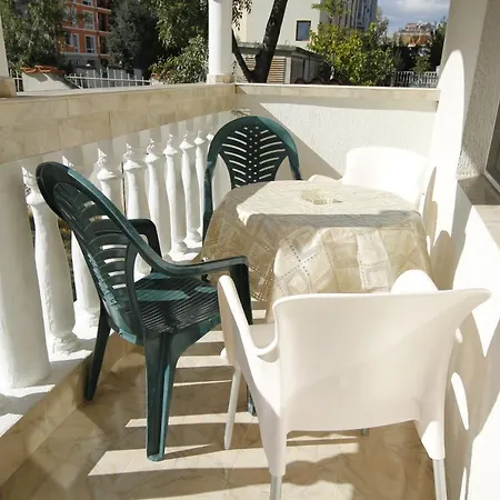 Spacious Bravo1 Apartman Napospart
