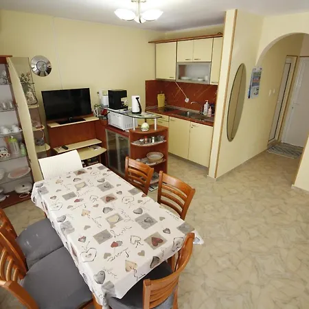Spacious Bravo1 Apartman